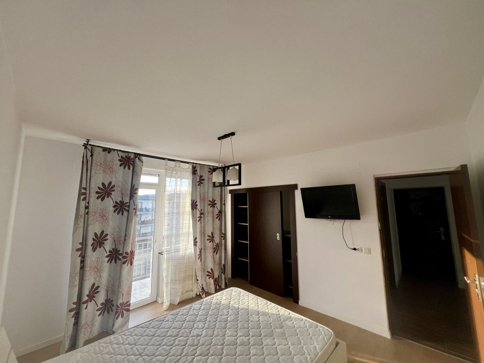 Apartament spațios 3 camere, zona Eroilor 