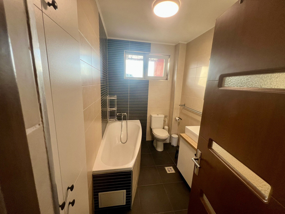 Apartament spațios 3 camere, zona Eroilor 