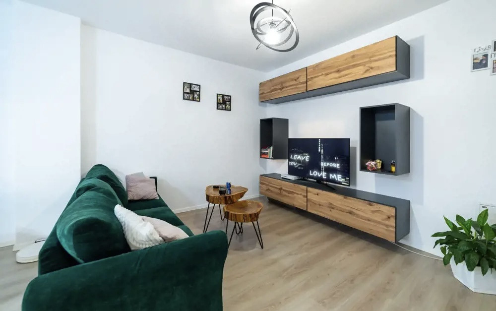 Apartament 2 camere LUX, terasă, de închiriat, view, Subcetate 