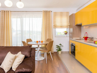 Penthouse 3 camere, 31 mp terasă , zonă Bună Ziua