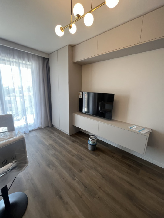 Apartament 2 camere, ultrafinisat, bloc nou , zona Semicentrală 