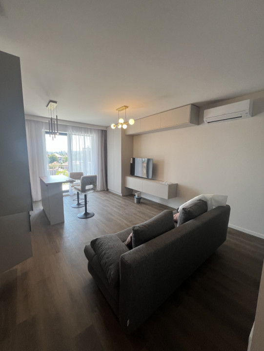 Apartament 2 camere, ultrafinisat, bloc nou , zona Semicentrală 