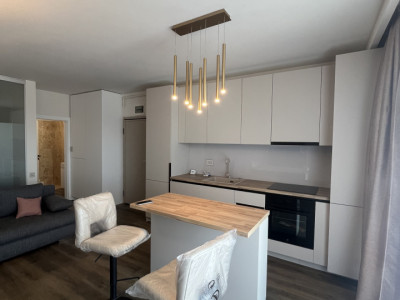 Apartament 2 camere, ultrafinisat, bloc nou , zona Semicentrală 