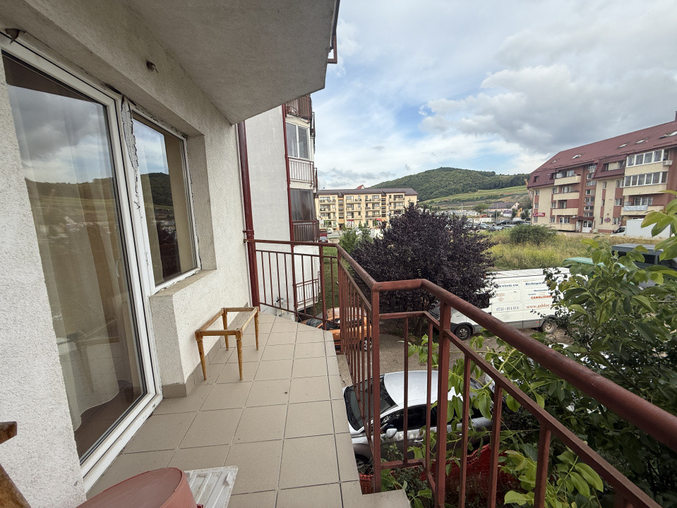 Apartament spațios 51 mp, 2 camere, etaj 1, zona Eroilor 