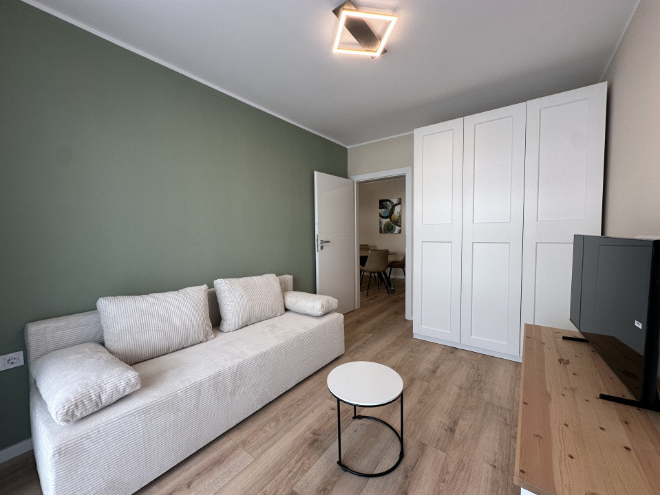 Apartament cu 3 camere l finisaje și mobilier premium | Eroilor 