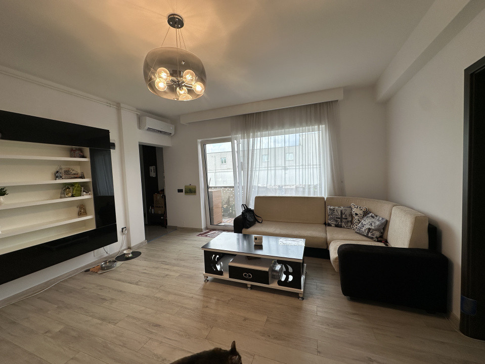 Apartament cu 3 camere | terasa circulara de 202 MP | Avram Iancu 