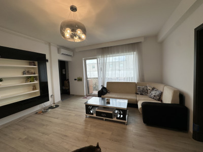 Apartament cu 3 camere | terasa circulara de 202 MP | Avram Iancu 