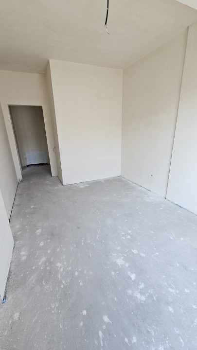 Apartament semifinisat cu 2 camere | Eroilor 