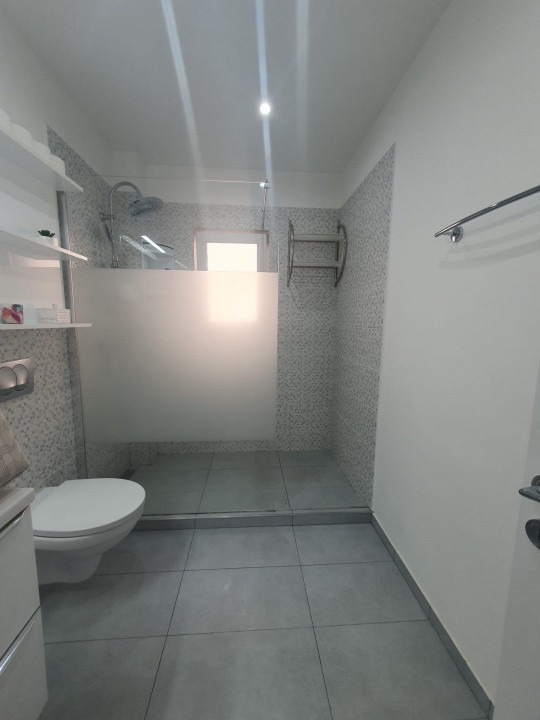 Apartament cu 2 camere | Floresti