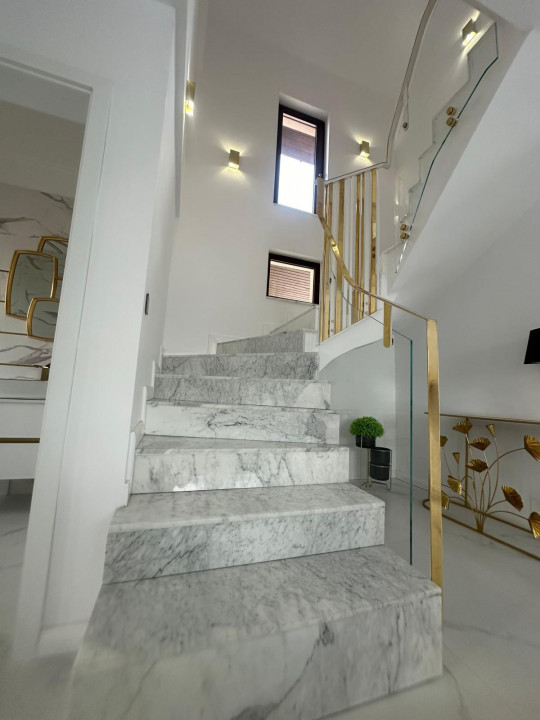 Casa de lux cu 4 camere | Salicea 