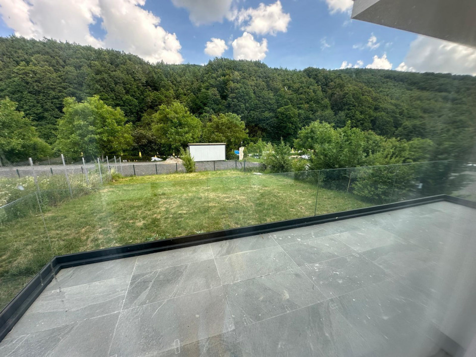 Casa de lux cu 4 camere | Salicea 