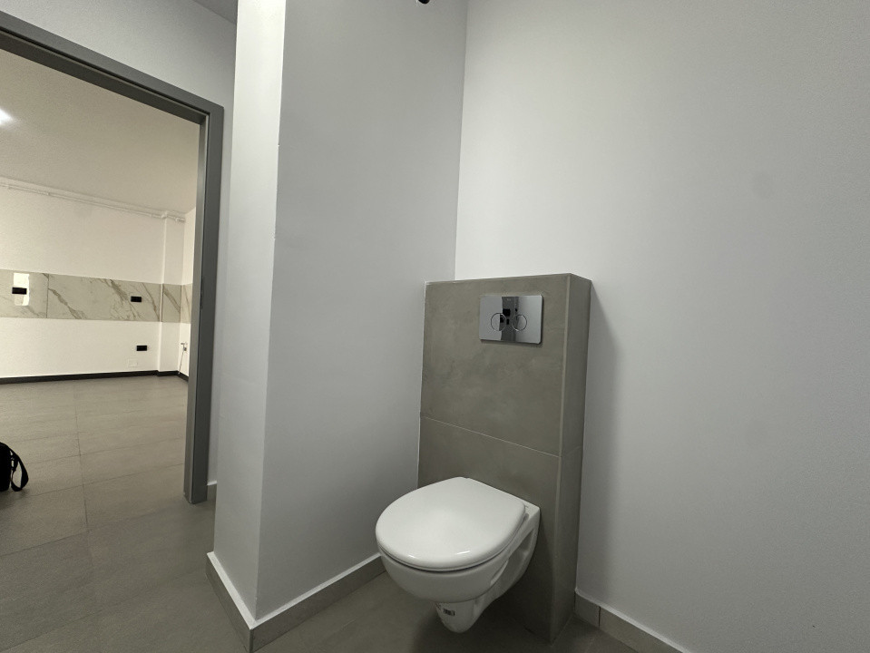 Apartament cu 3 camere | Floresti