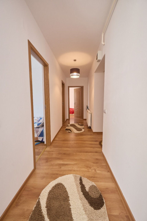 Apartament cu 3 camere | Floresti