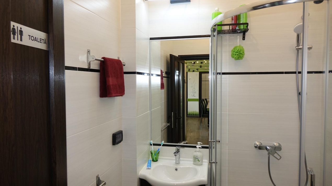 Apartament cu 3 camere | zona Vivo 