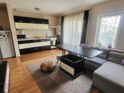 Apartament 3 camere, mobilat, zona Florilor