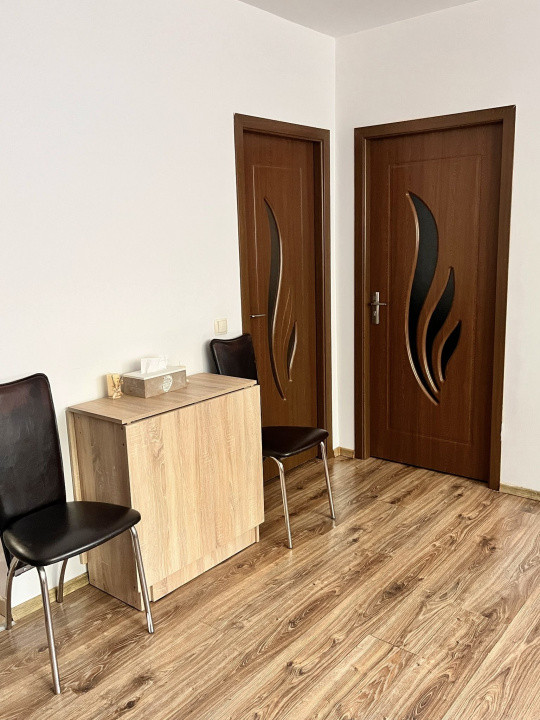 Apartament 3 camere de inchiriat, parcare, zona Dâmbul Rotund