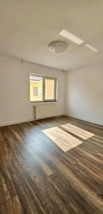 Casa tip duplex 4 camere, zona Tautiului/Parc Poligon