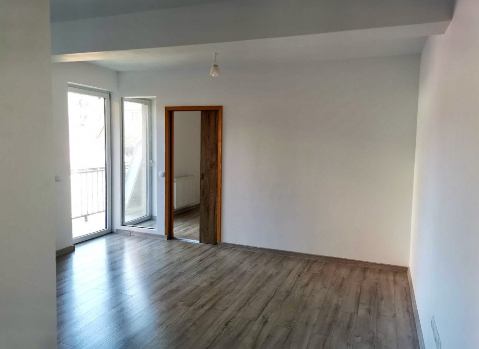 Apartament 2 camere, finisat, zona Florilor 