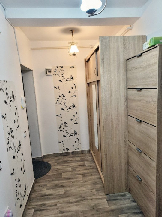 Apartament 3 camere, mobilat, utilat, zona Porii