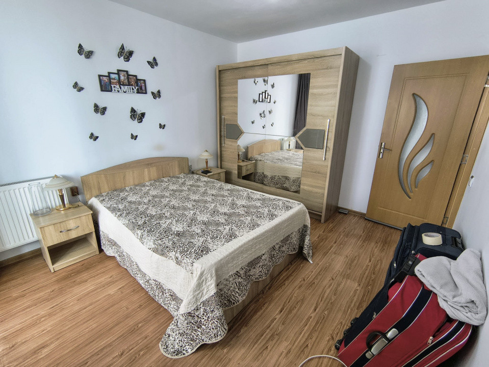 Apartament 3 camere, mobilat, utilat, zona Porii