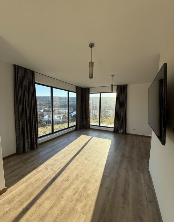 Casă individuală 4 camere FINISATĂ NOU, 170 mp, teren 350mp, Iris