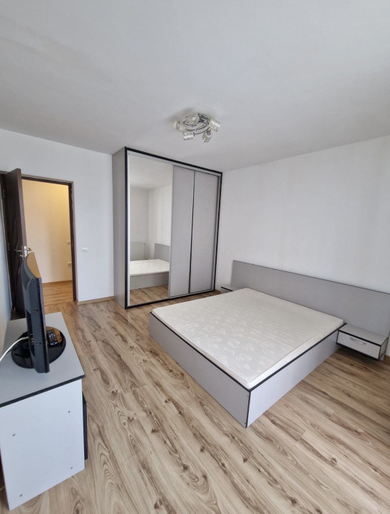 Apartament 2 camere decomandate, mobilat, parcare, zona Porii