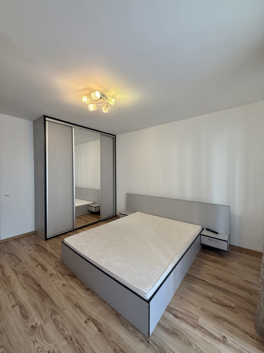 Apartament 2 camere decomandate, mobilat, parcare, zona Porii
