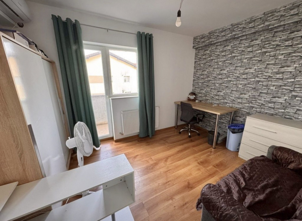 Apartament 2 camere decomandate, mobilat, parcare, zona Porii