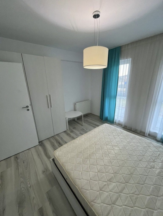 Apartament 2 camere decomandate, mobilat, zona New City, Eroilor