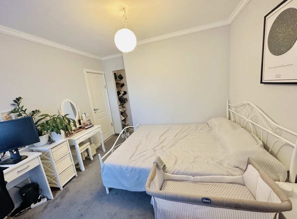Apartament 3 camere, 2 băi, dressing, zona Vivo