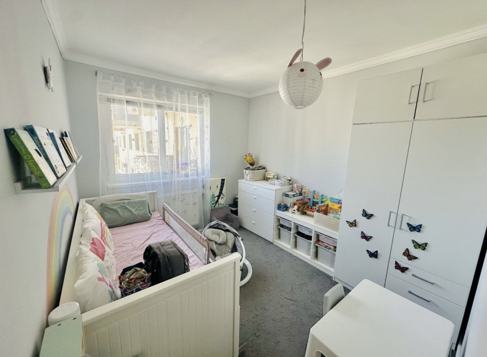 Apartament 3 camere, 2 băi, dressing, zona Vivo