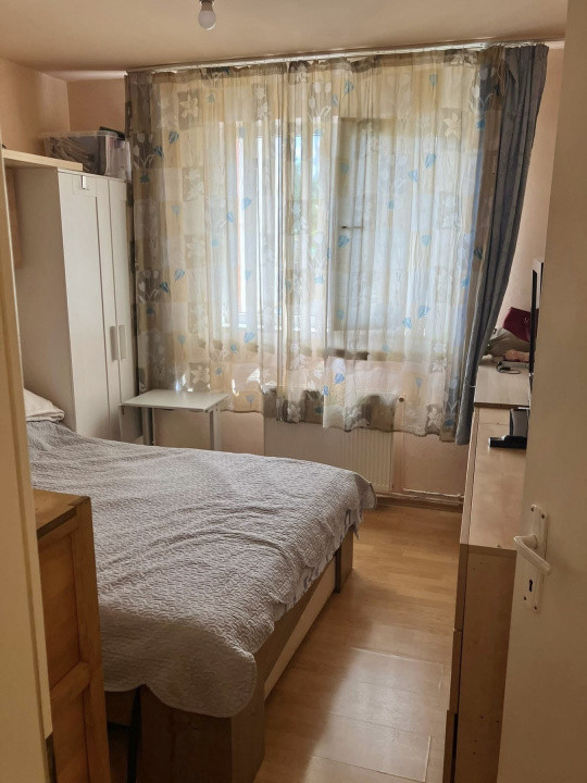 Apartament 2 camere decomandate, 52mp, parcare, zona Frunzisului 