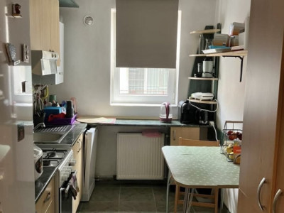 Apartament 2 camere decomandate, 52mp, parcare, zona Frunzisului 
