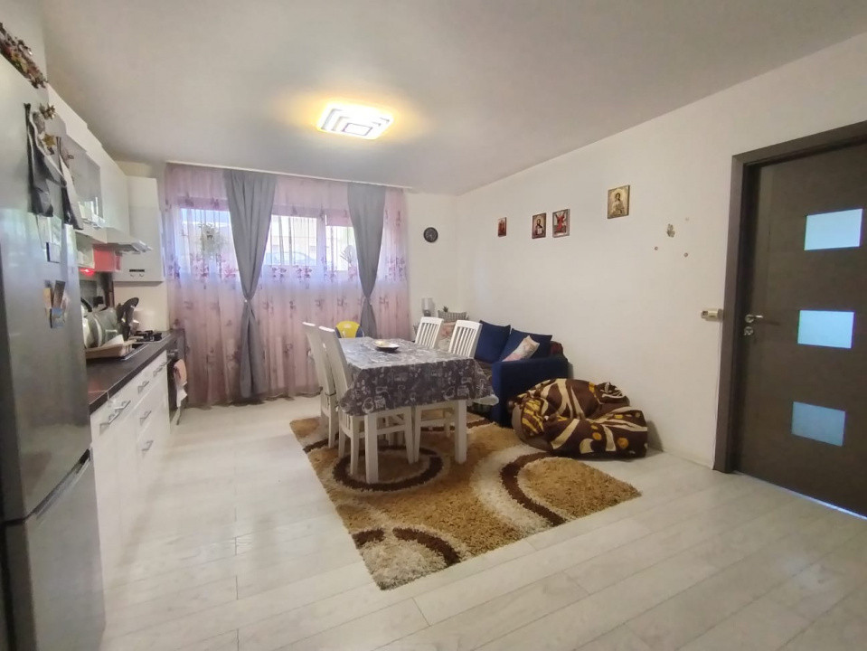 Apartament 3 camere, mobilat, zona Stejarului 