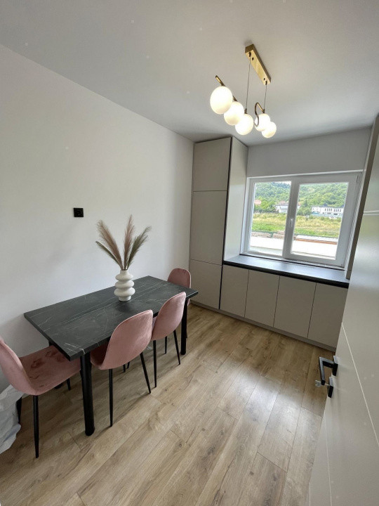 Apartament 2 camere decomandate, mobilat LUX, zona Terra/Urusagului