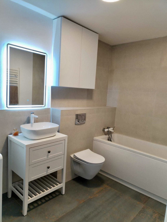 Casa 5 camere, FINISATA NOU, zona Parc Poligon/Cetatii 