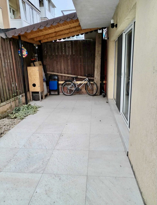 Casa 5 camere, FINISATA NOU, zona Parc Poligon/Cetatii 