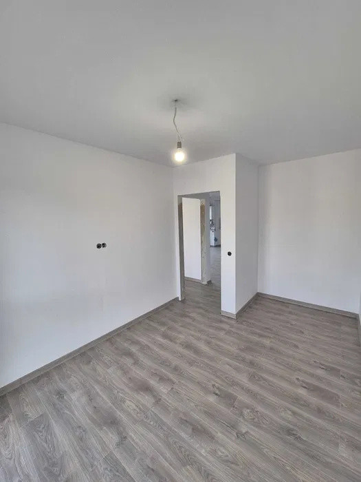 Apartament 3 camere, FINISAT NOU, zona Eroilor/Stejarului 