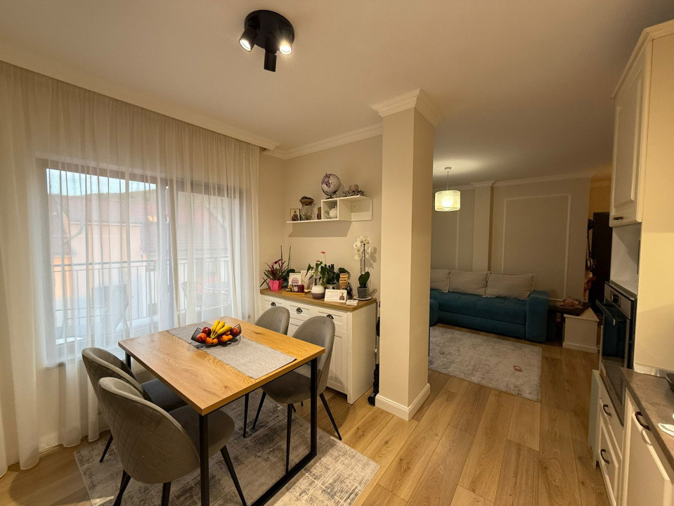 Apartament modern cu 3 camere l Sub Cetate 