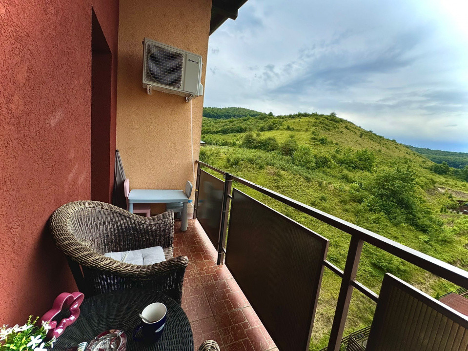 Apartament modern 3 camere, zona Stejarului 