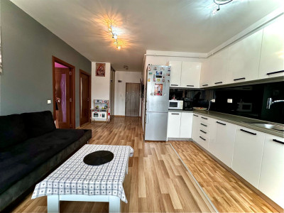 Apartament modern 3 camere, zona Stejarului 