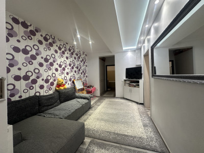Apartament modern, 3 camere, zona Eroilor 