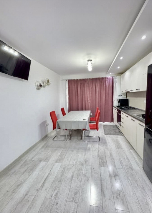 Apartament spațios 3 camere, 2 băi, mobilat modern, zona Sesul de Sus 