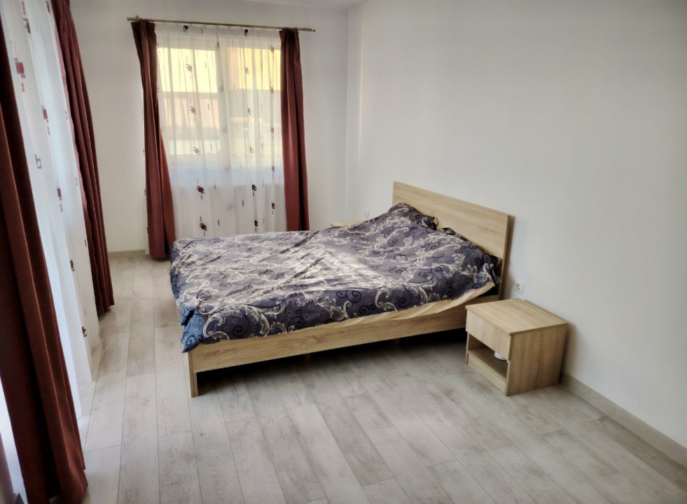Apartament spațios 3 camere, 2 băi, mobilat modern, zona Sesul de Sus 