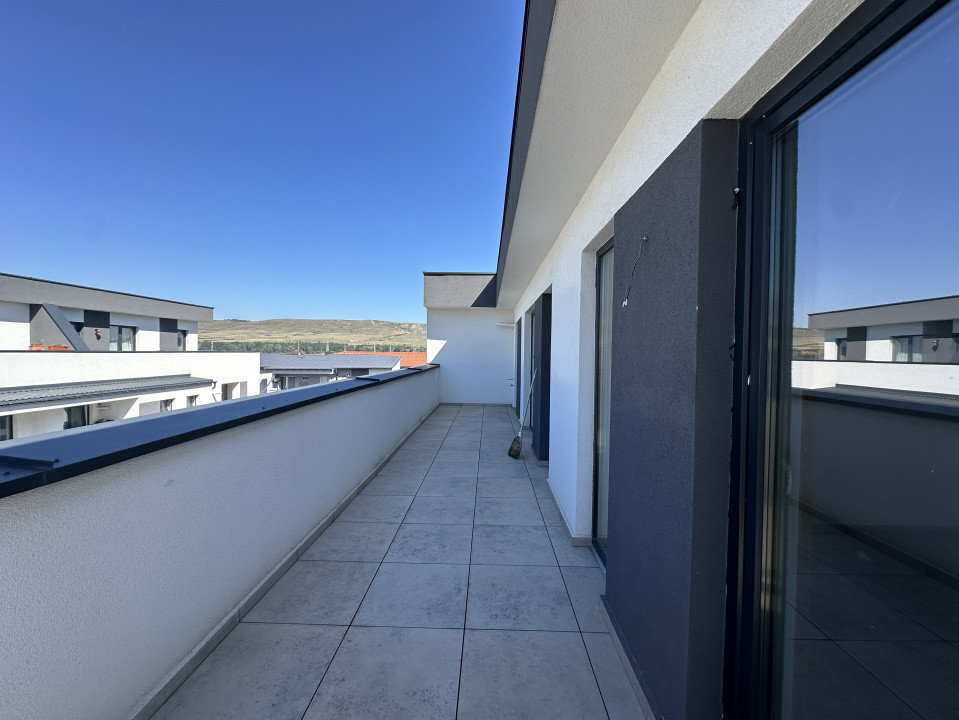 Apartament tip penthouse, zona Catanelor