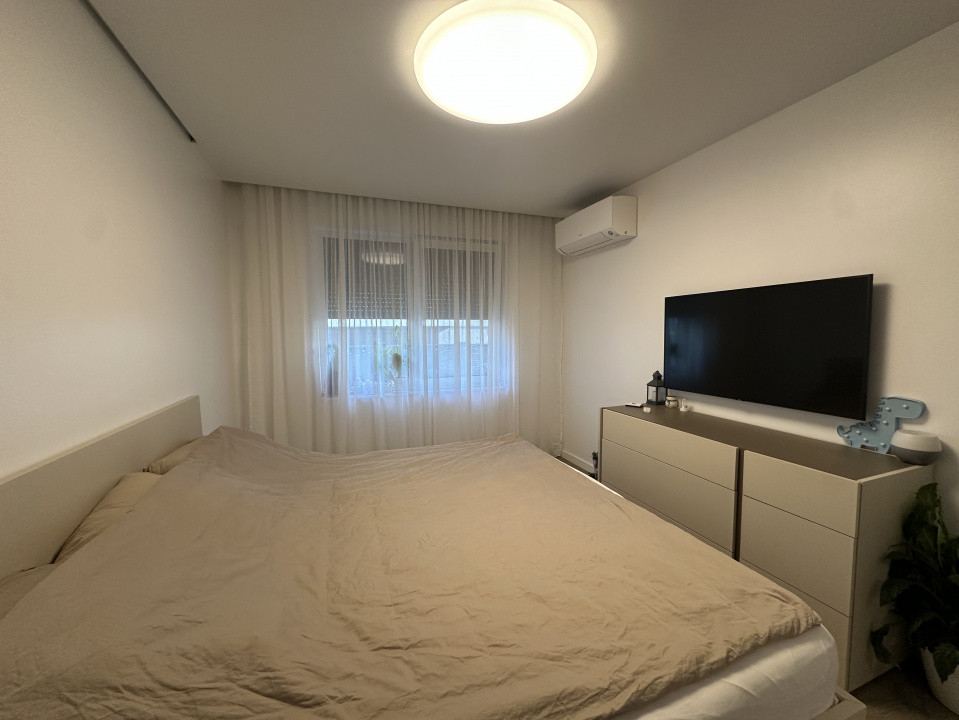 Apartament 4 camere, 100 mp gradina, zona Sub Cetate 