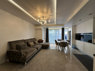 Apartament 4 camere, 100 mp gradina, zona Sub Cetate 