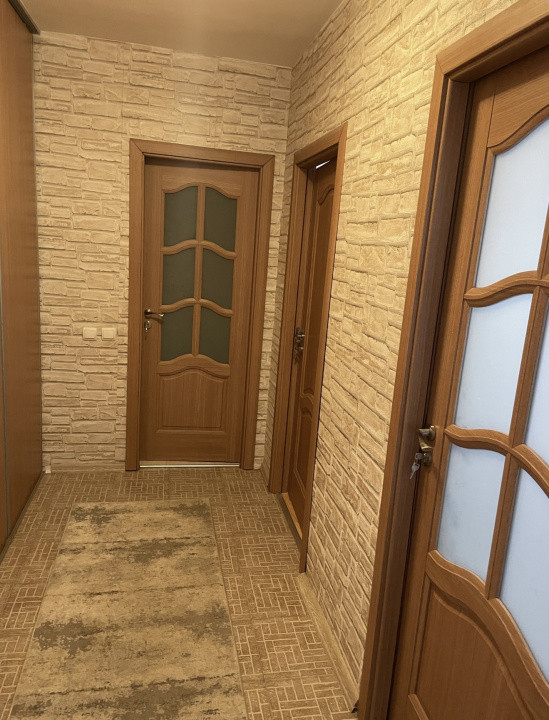 Apartament spațios 2 camere, zona Vivo