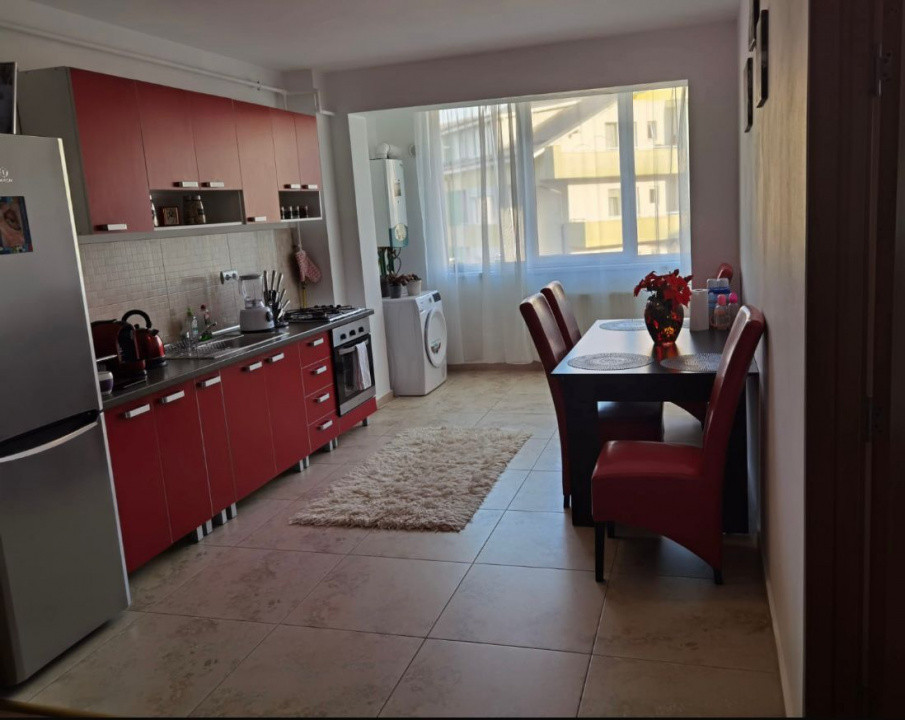 Apartament cu 2 camere zona Florilor