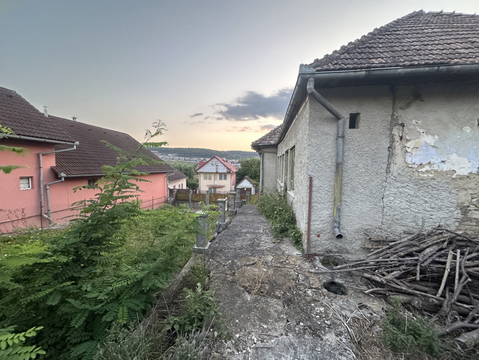Teren intravilan pentru constructii rezidentiale - Chinteni